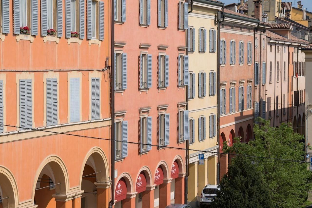 Hotel Rua Frati 48 In San Francesco Модена Экстерьер фото