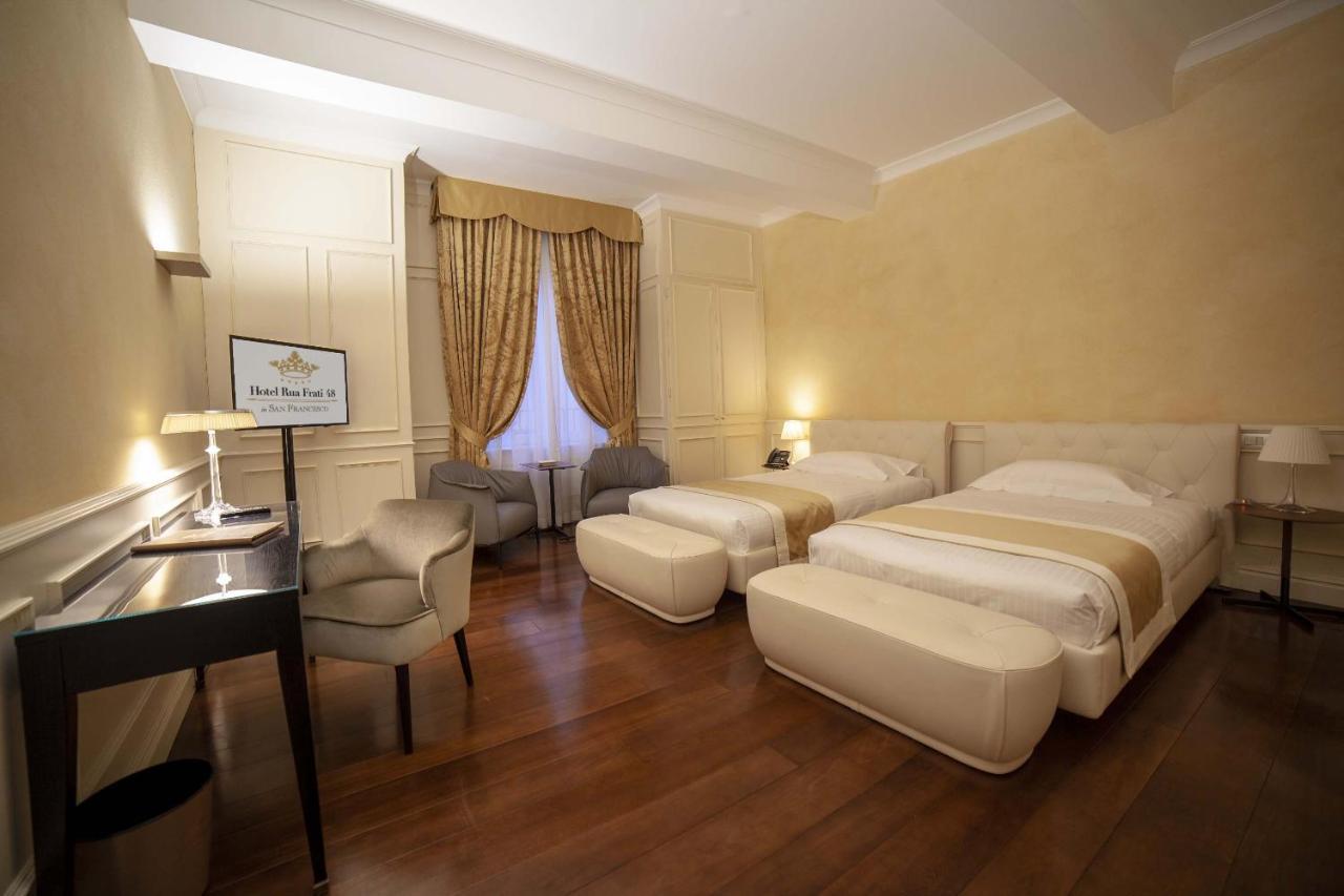 Hotel Rua Frati 48 In San Francesco Модена Экстерьер фото